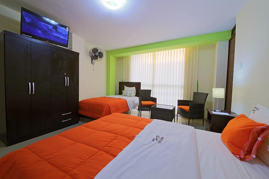 Hostal Florida Chiclayo Esterno foto