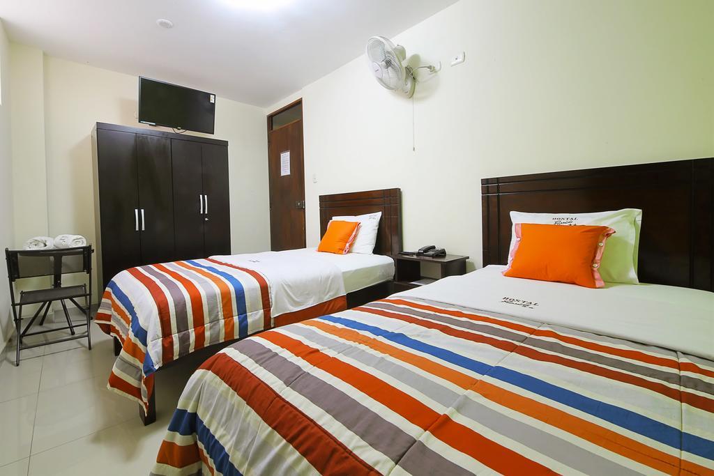 Hostal Florida Chiclayo Esterno foto