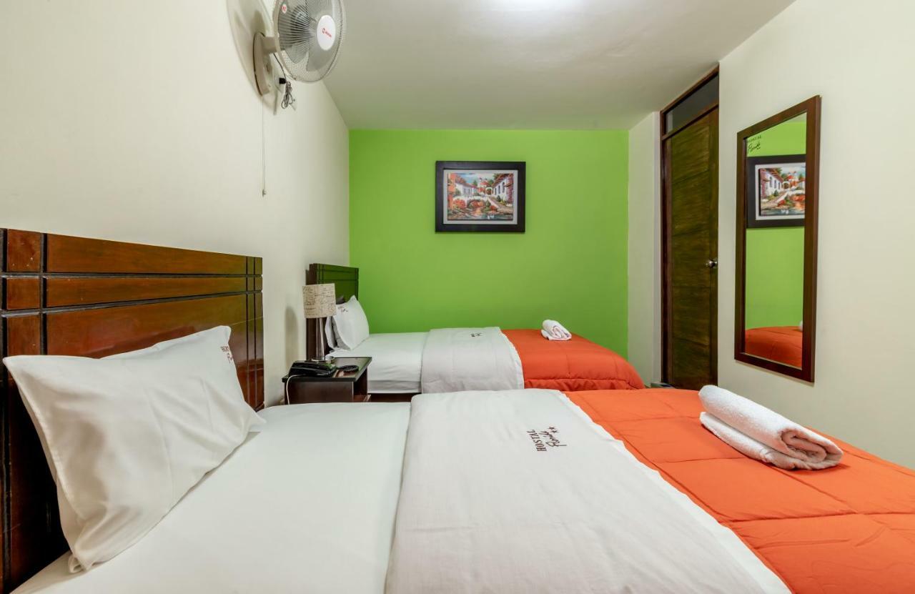 Hostal Florida Chiclayo Esterno foto