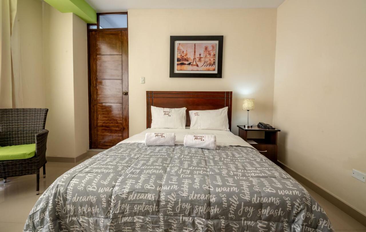 Hostal Florida Chiclayo Esterno foto